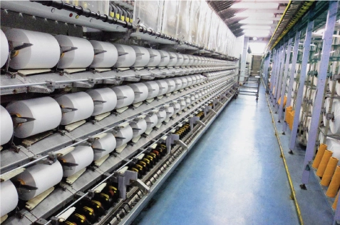 A Concise Guide to Polyester Yarn and Fiber Exploring Diverse Applications