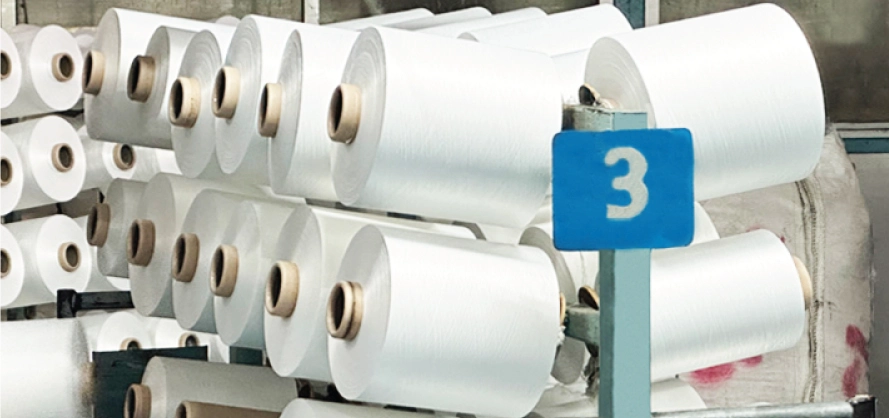 A Concise Guide to Polyester Yarn and Fiber Exploring Diverse Applications